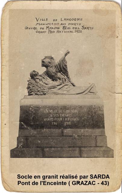 Carte postale - Monument aux morts de LANGOGNE